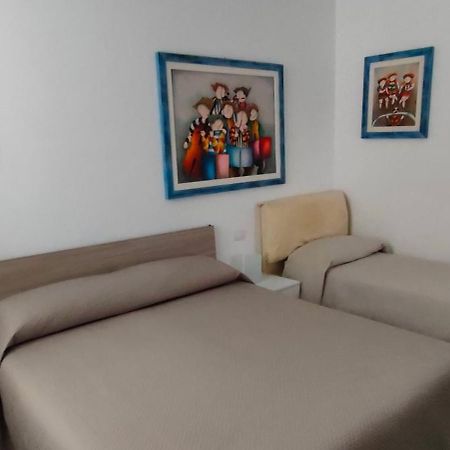 Il Centro Apartments Bari Luaran gambar
